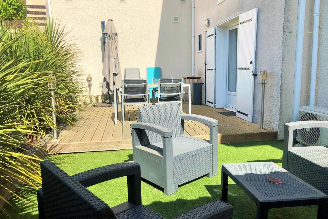 Photo of Patio Balcony in La Teste-de-Buch