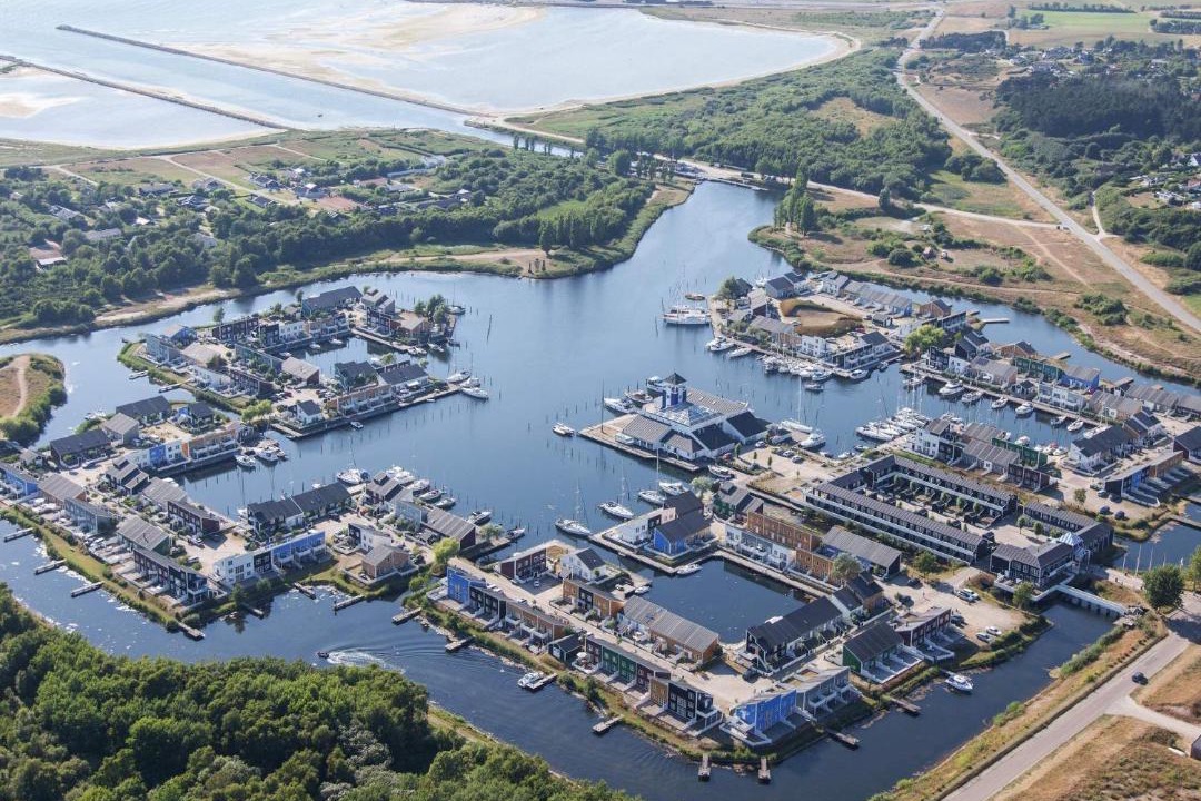 Photo of Others in Øer Strand