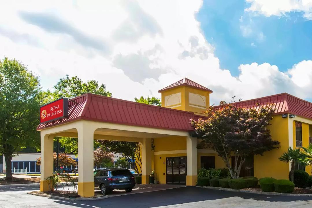 Photo of Others in Stockbridge