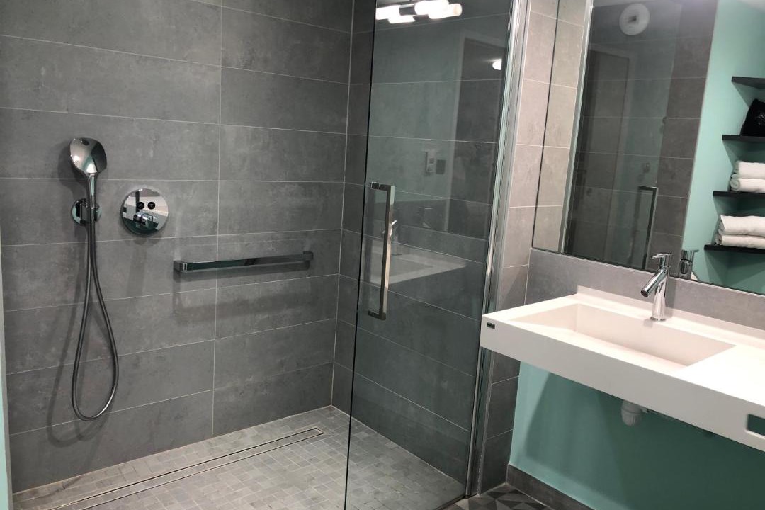 Photo of Bathroom in Charlieu