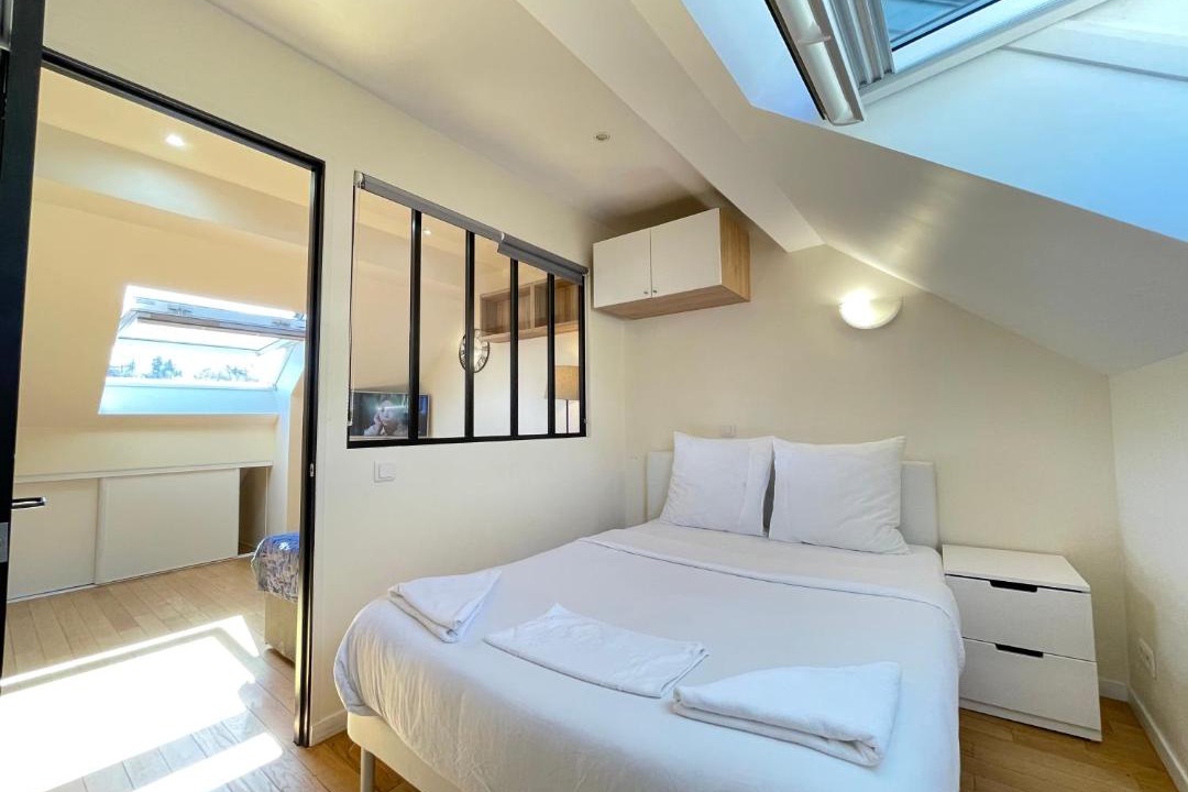 Photo of Bedroom in Jouy-en-Josas