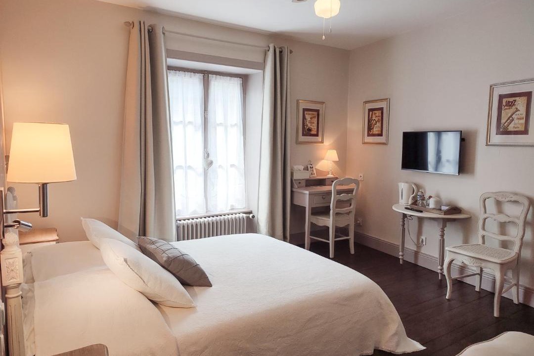 Photo of Others in Antrain