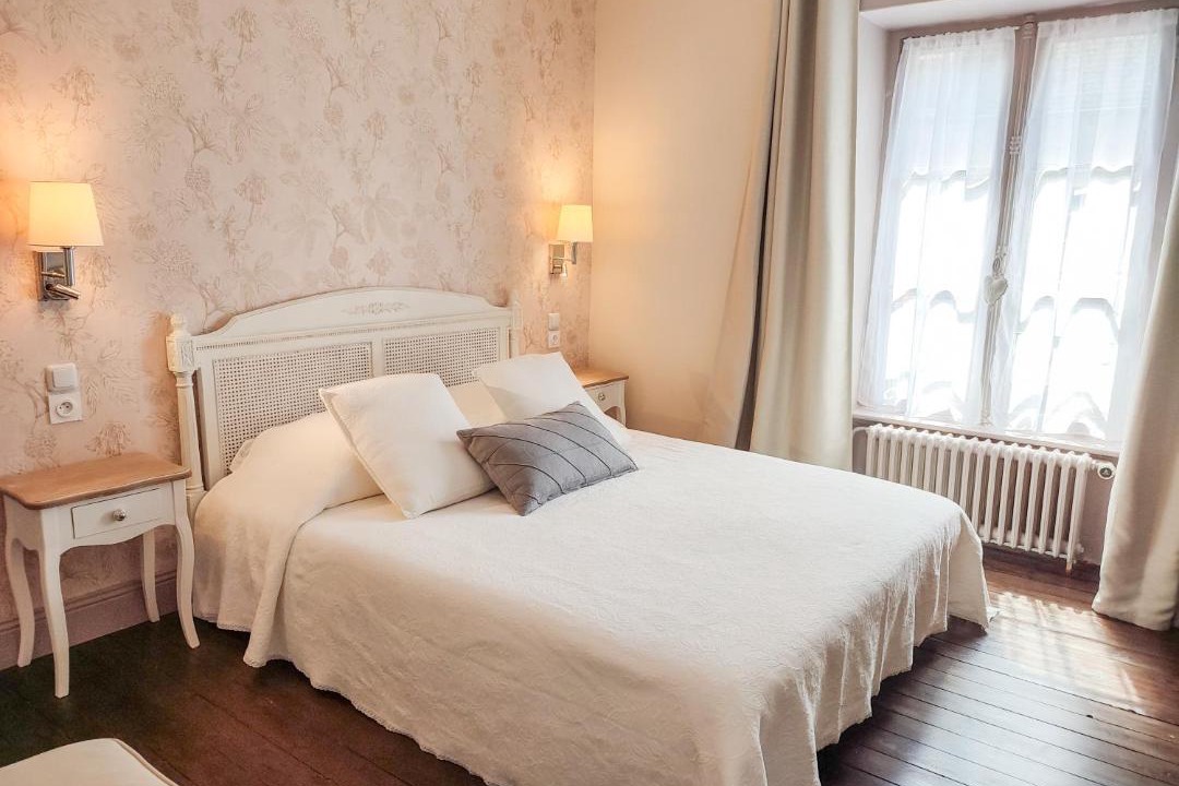 Photo of Others in Antrain