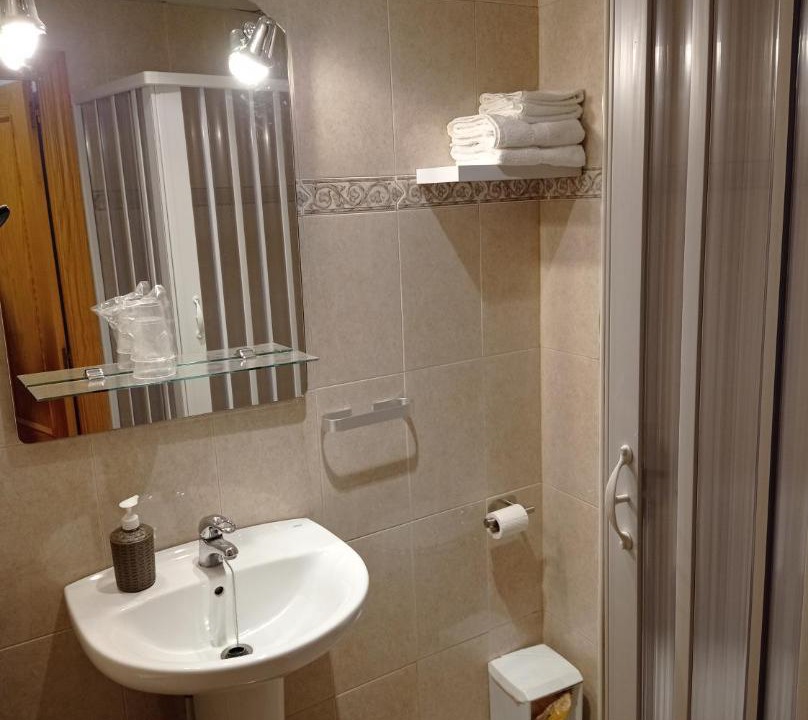 Photo of Bathroom in Abiego
