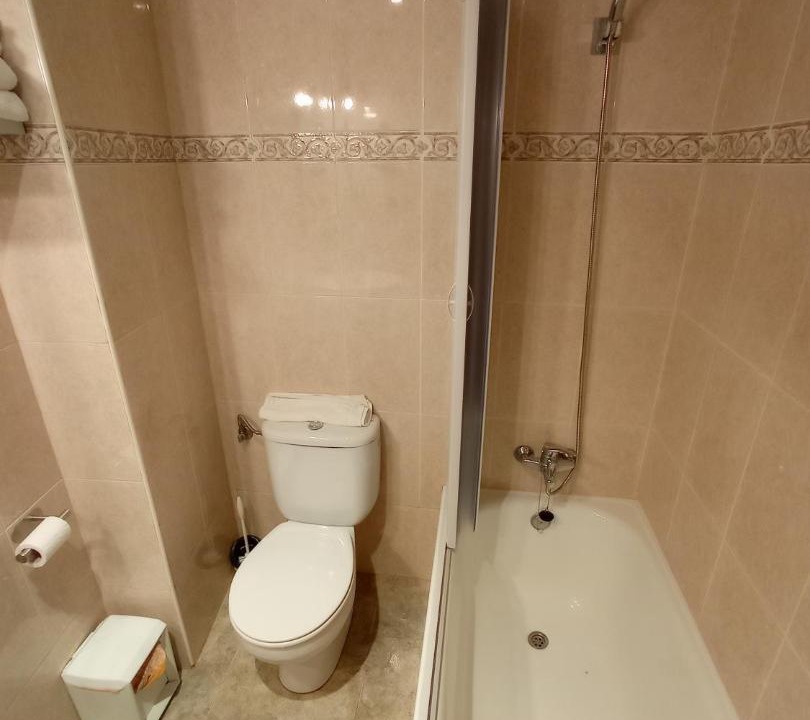 Photo of Bathroom in Abiego