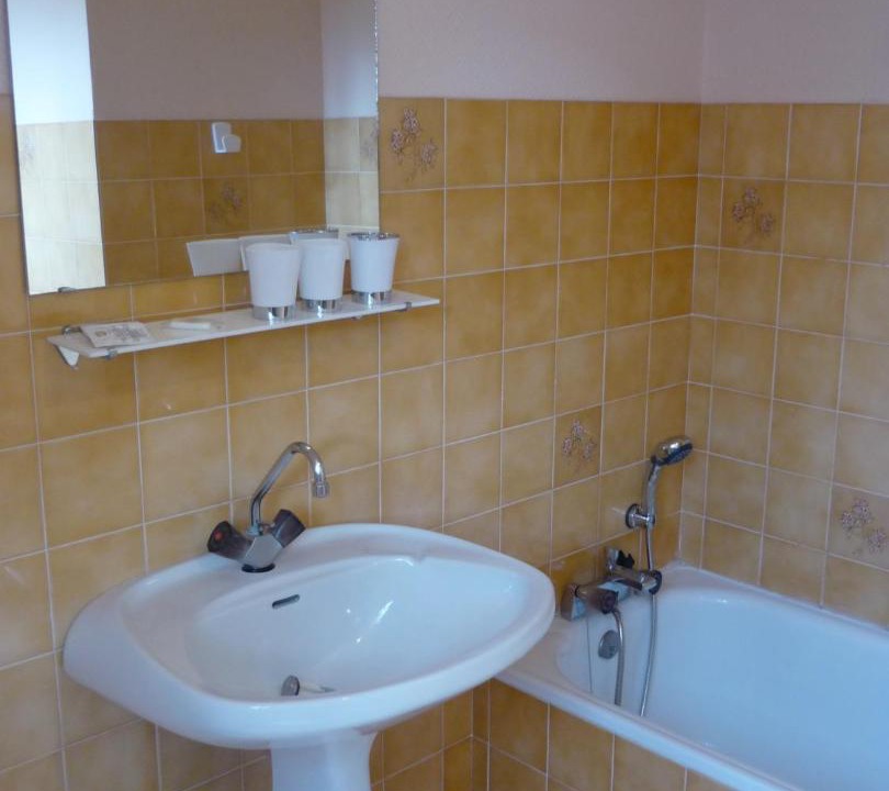 Photo of Others in Orincles