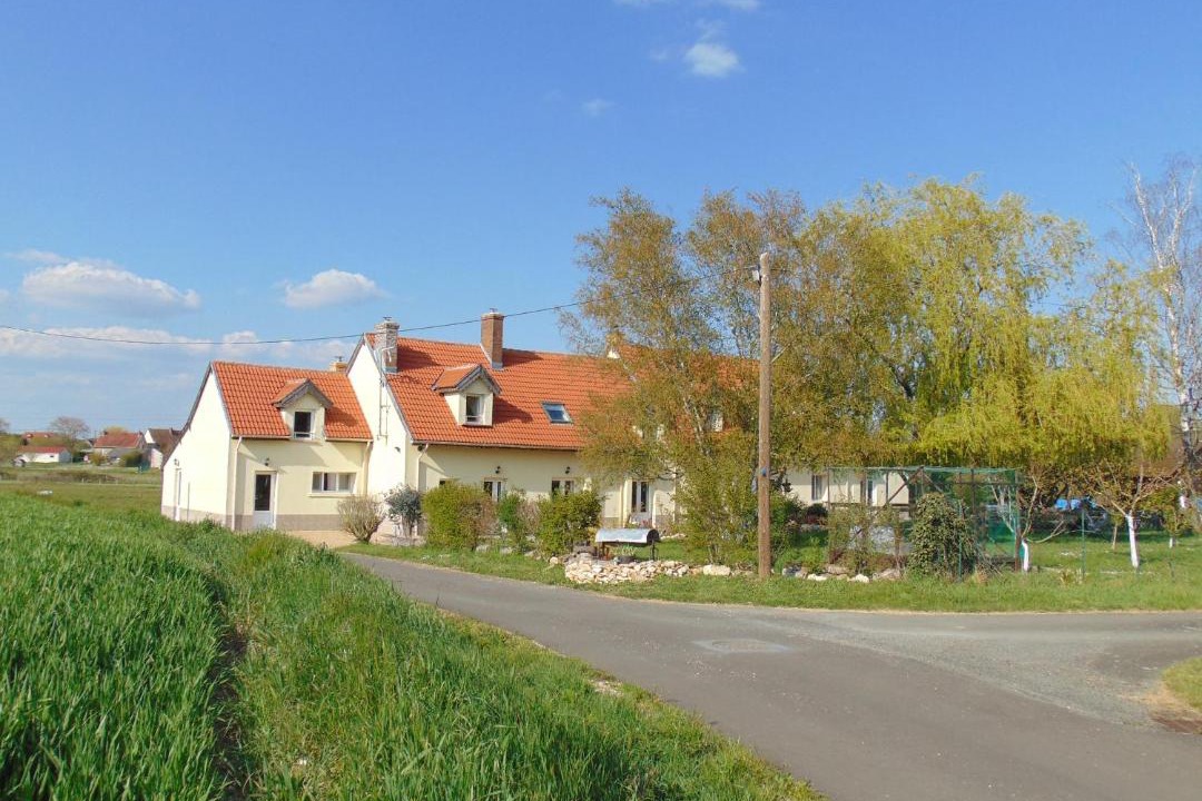 Photo of Others in Gombergean