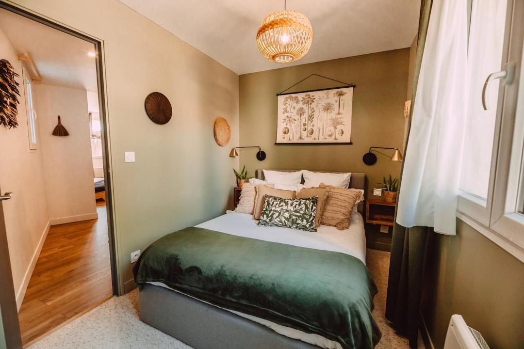 Photo of Bedroom in Irigny