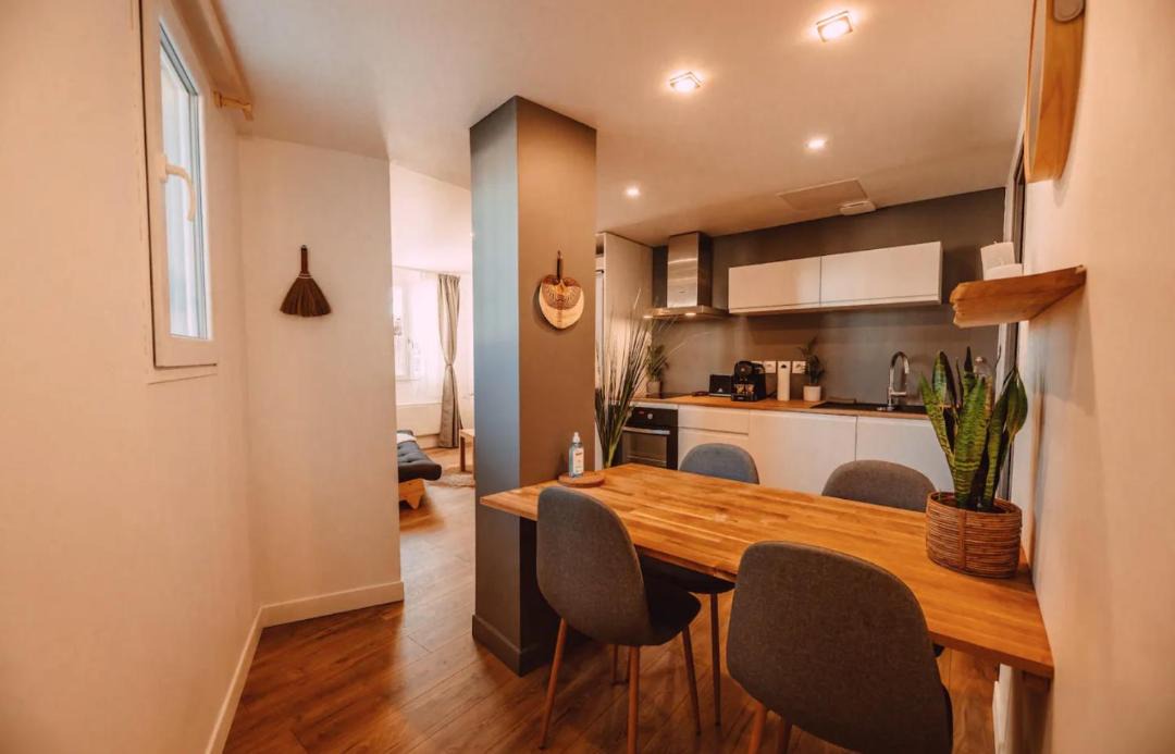 Photo of Livingroom in Irigny