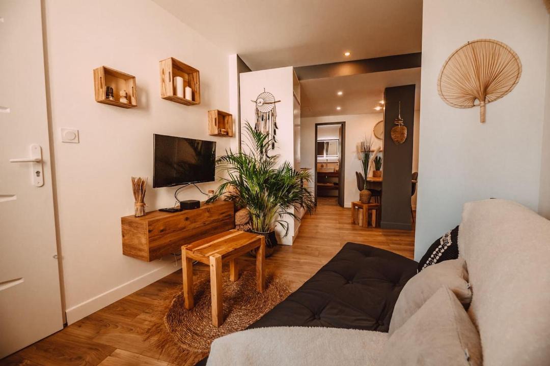 Photo of Livingroom in Irigny