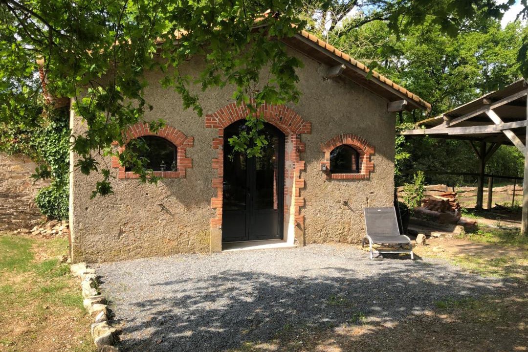 Photo of Others in Vallet