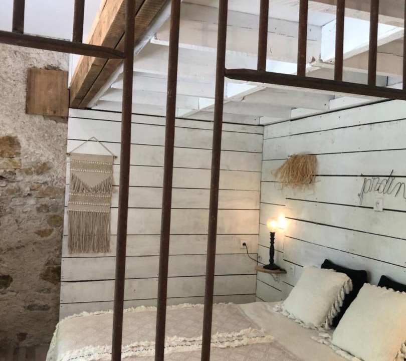 Photo of Others in Vallet