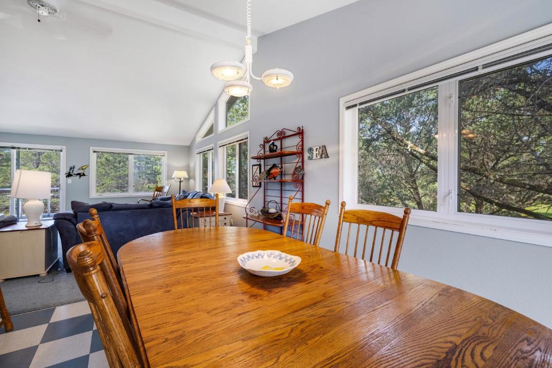 Photo of Others in Neskowin