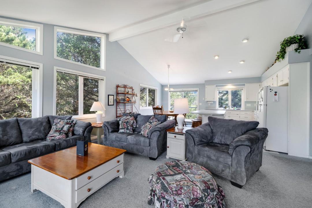 Photo of Others in Neskowin