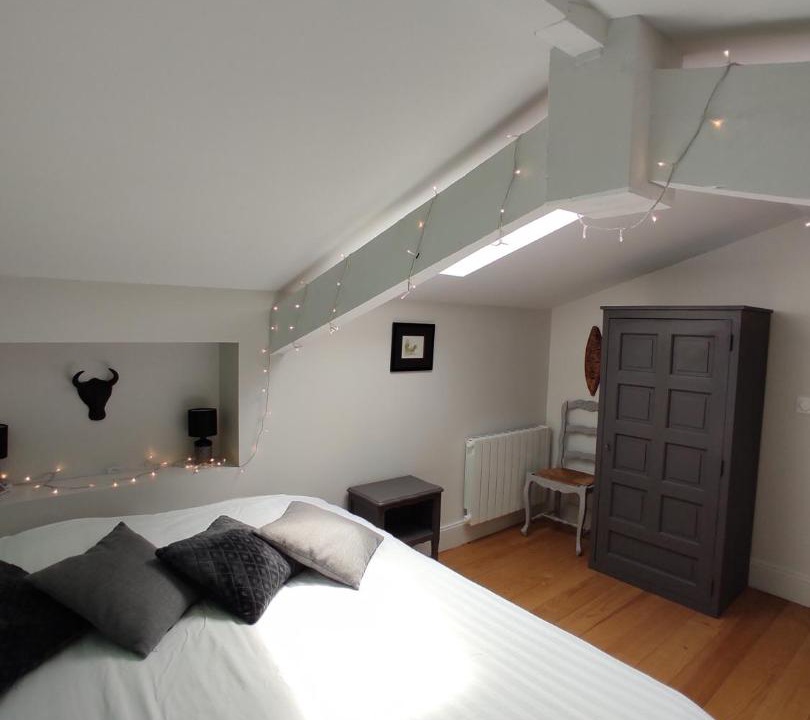 Photo of Bedroom in Saint-Jean-de-Luz City Center