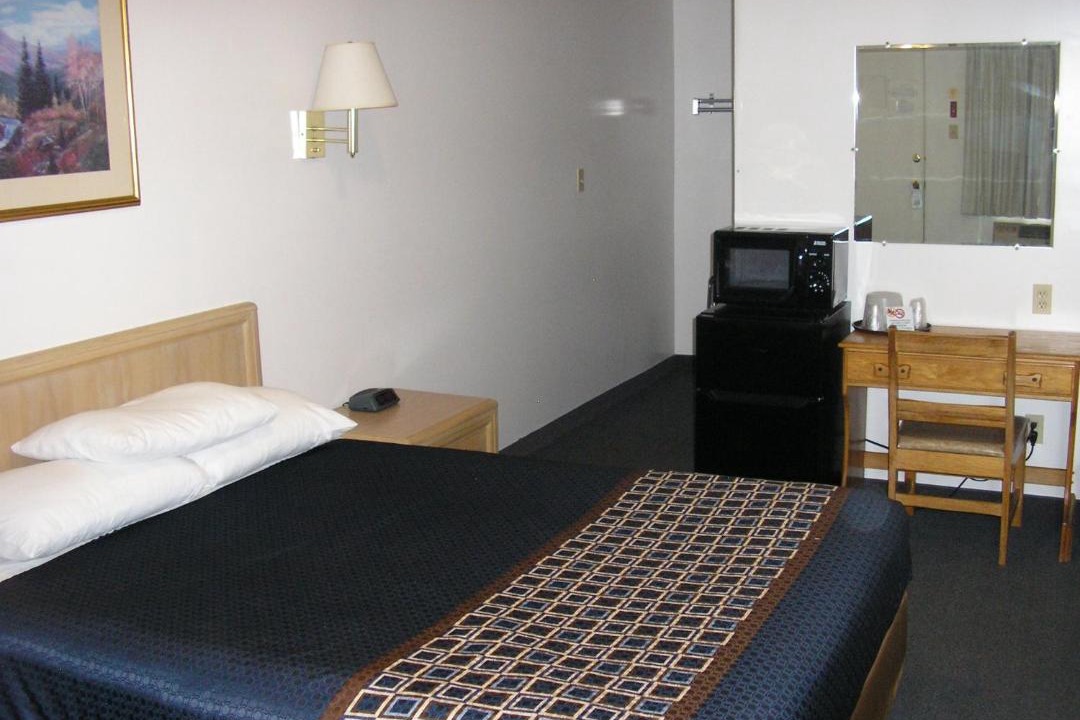 Photo of Bedroom in West Colorado Springs