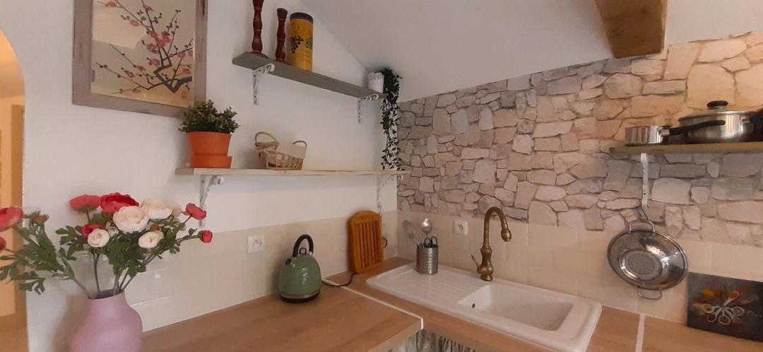 Photo of Others in Epargnes