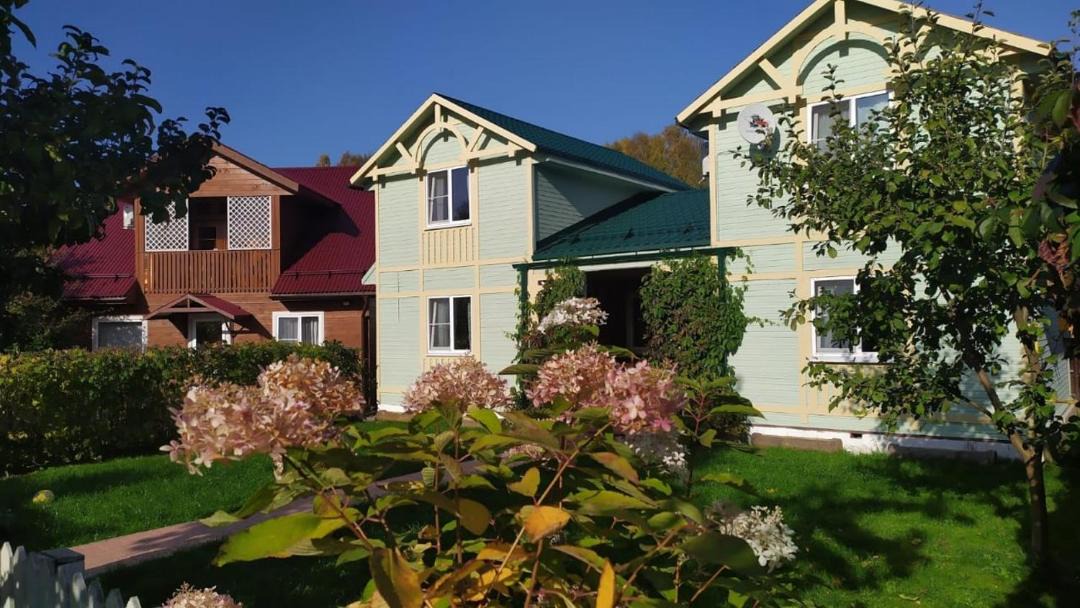 Photo of Buildings in Plyos