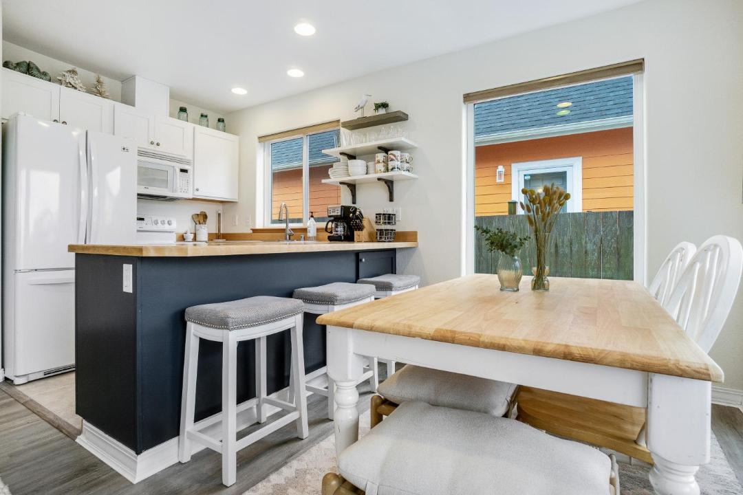 Photo of Others in Pacific Beach