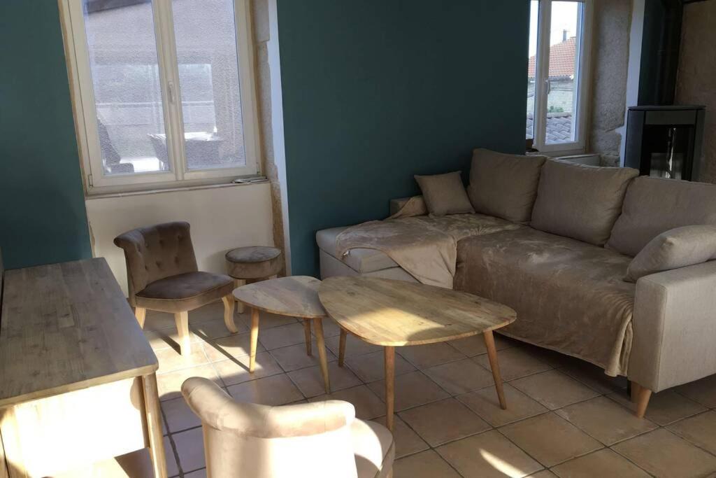 Photo of Livingroom in L'Isle-d'Abeau