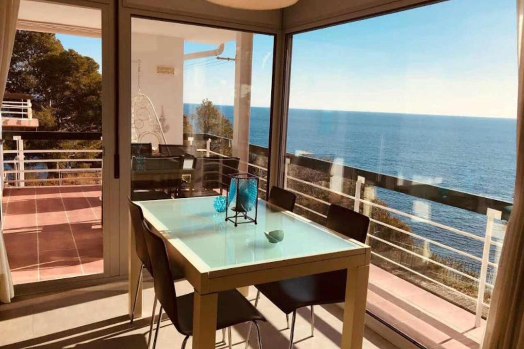 Photo of Patio Balcony in Salionc
