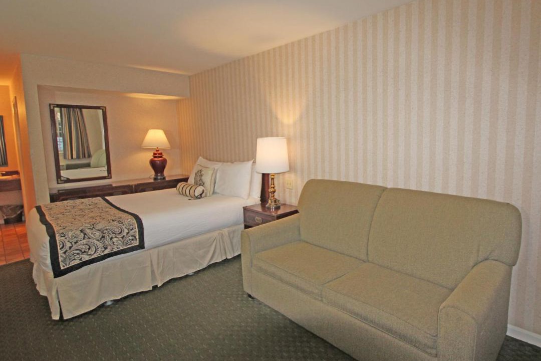 Photo of Others in Salem