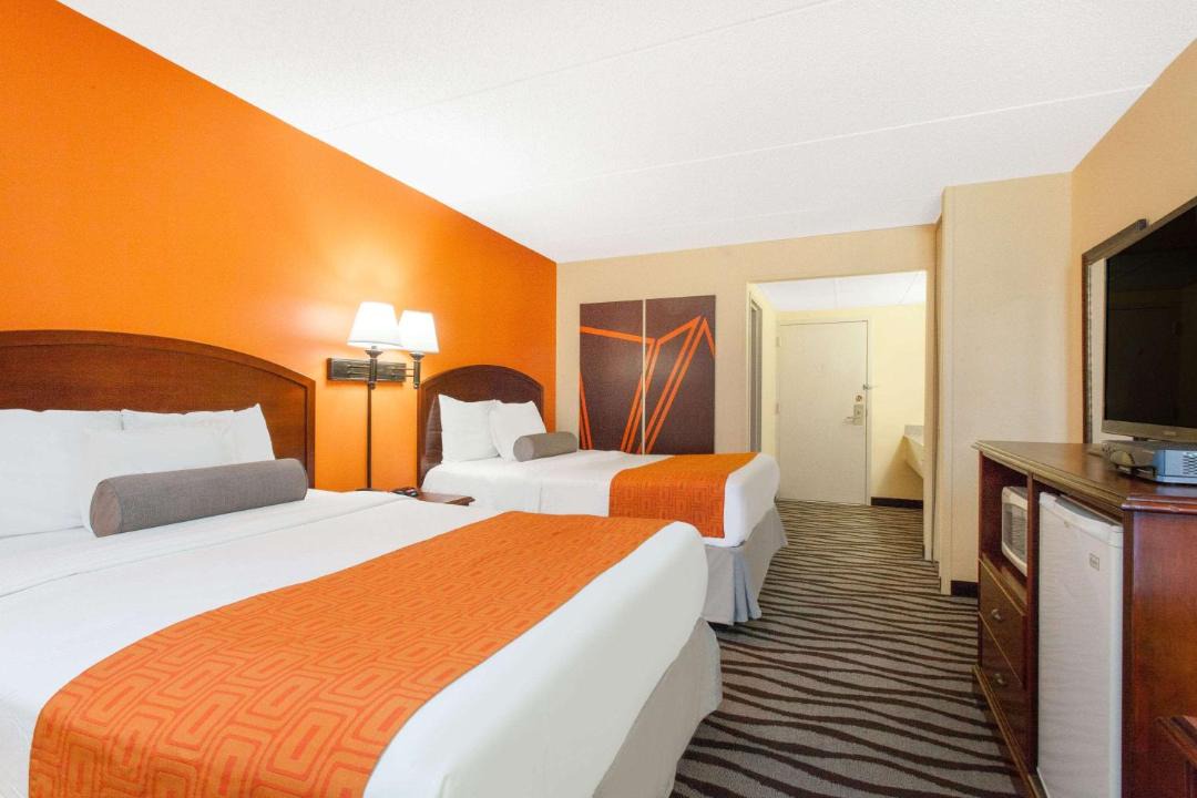 Photo of Others in Tallman