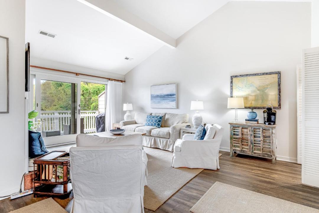 Photo of Livingroom in Isle of Palms
