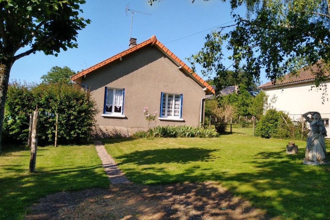 Photo of Others in Saint-Agnant-de-Versillat