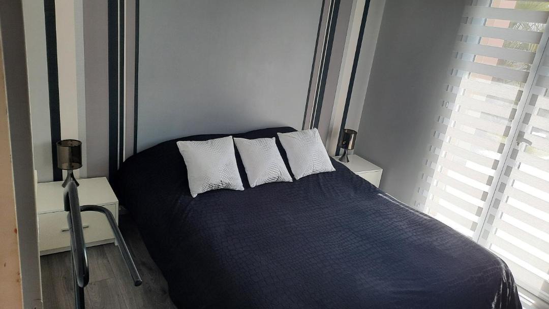 Photo of Bedroom in La Chapelle-de-Guinchay