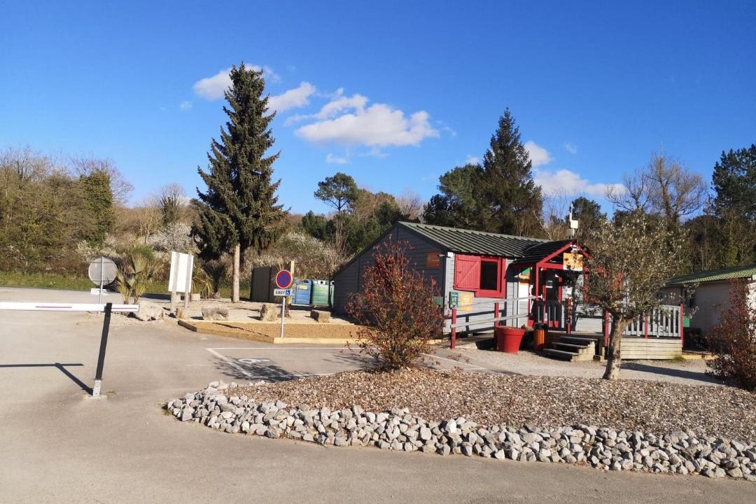 Photo of Others in Camiers