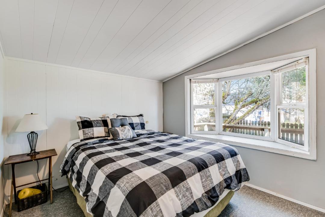 Photo of Bedroom in Freeland