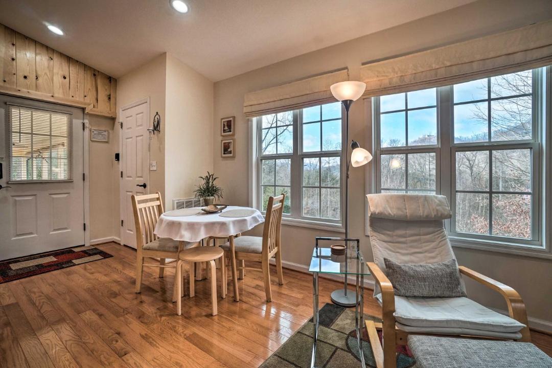 Photo of Others in Hiawassee