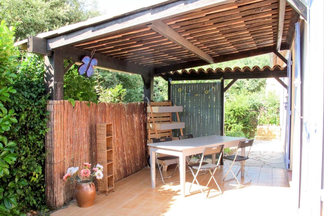 Photo of Others in Quinson