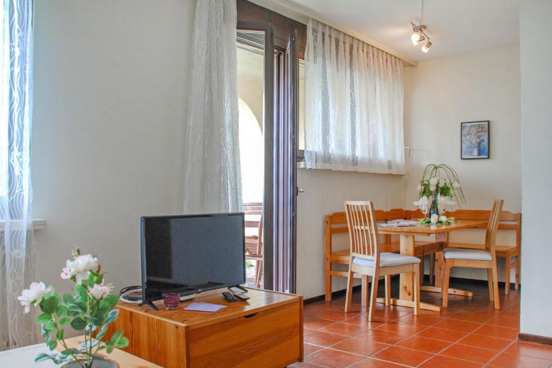 Photo of Others in Cademario