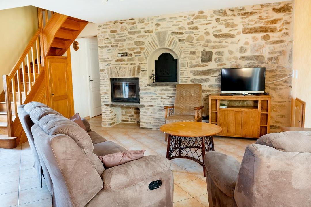 Photo of Others in Benayes