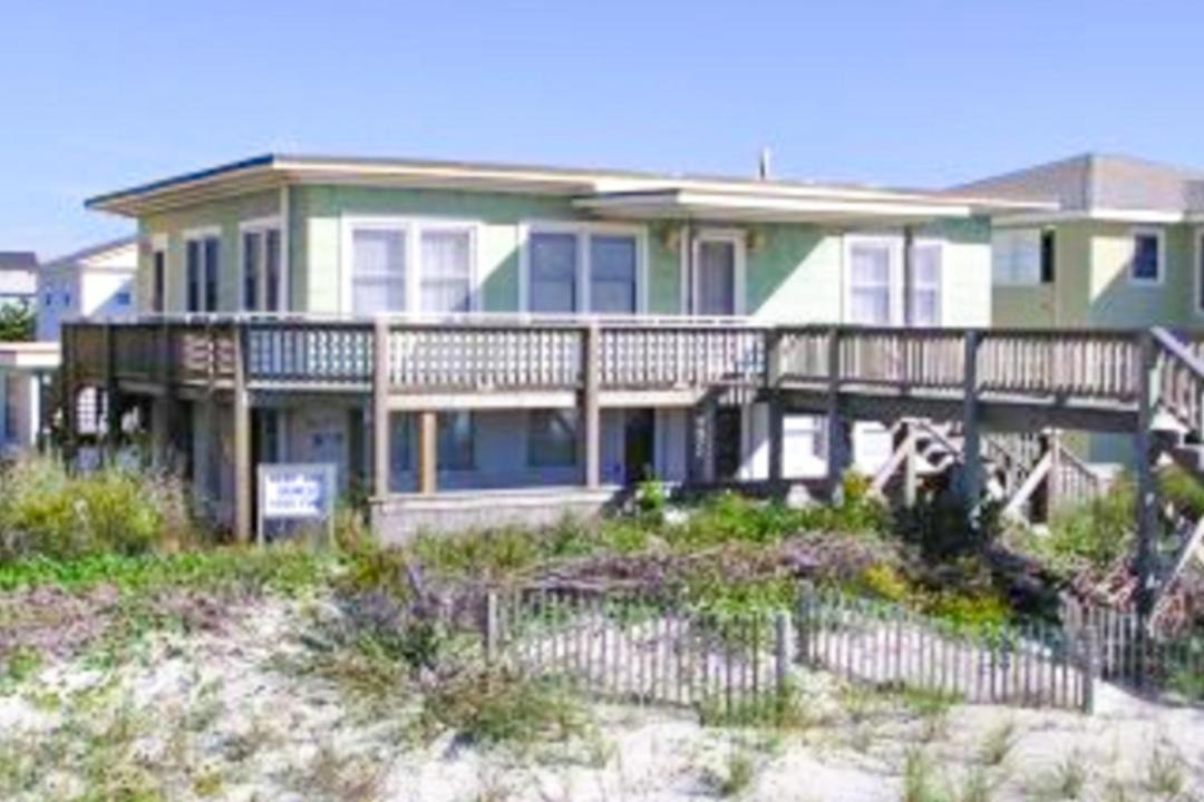 Photo of Buildings in Holden Beach