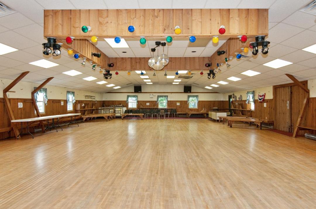 Photo of Others in New Holland