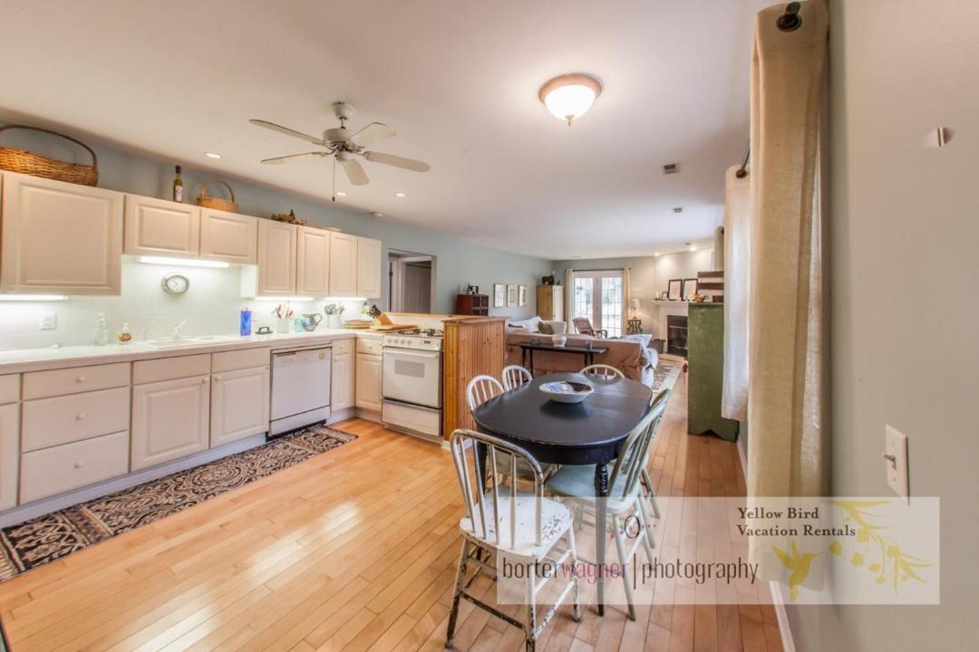 Photo of Kitchen in Harbert