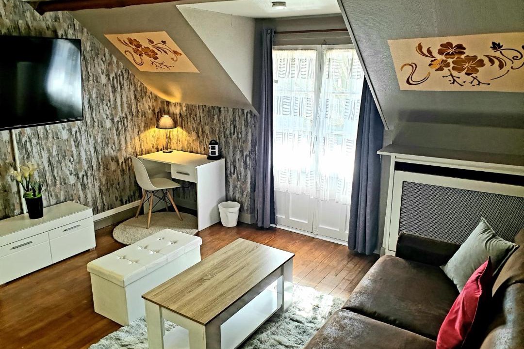 Photo of Others in Longueville