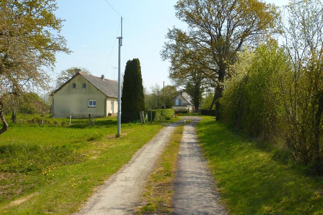 Photo of Others in Eance