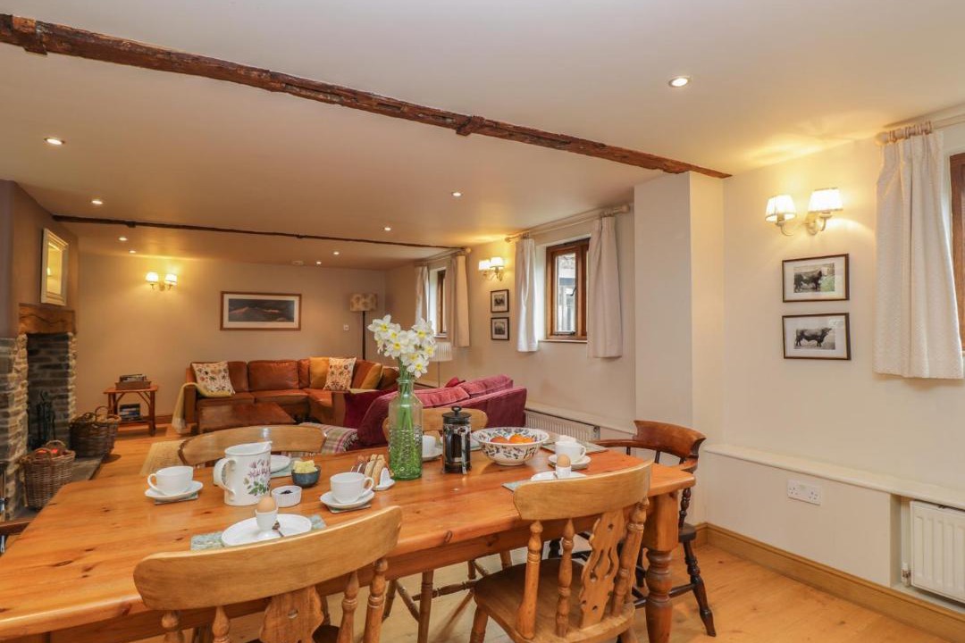 Photo of Others in Westbrook Court