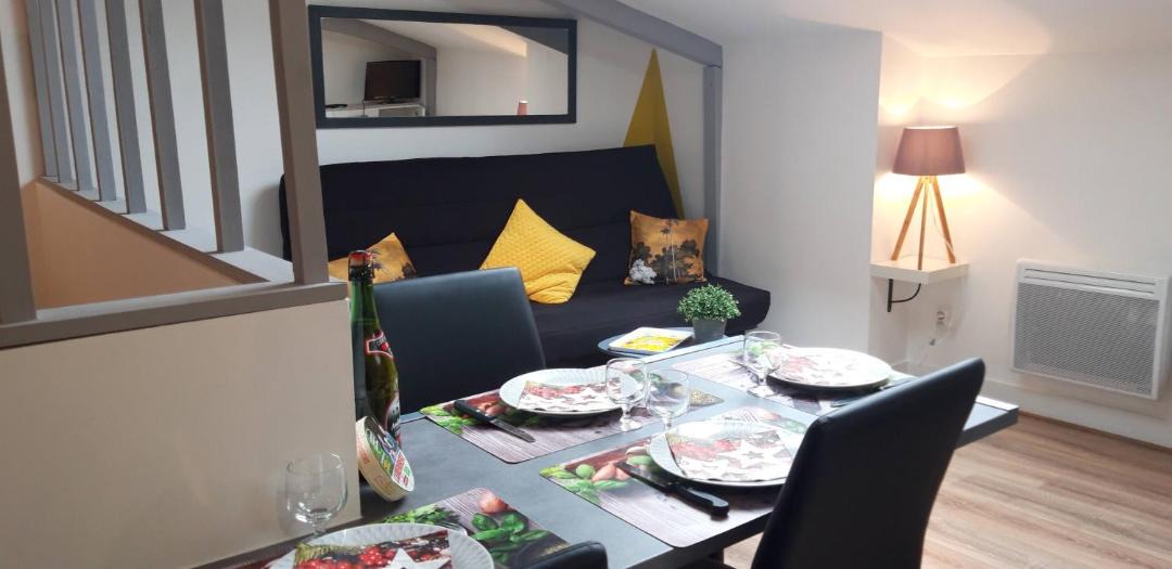 Photo of Livingroom in Le Mesnil-Esnard