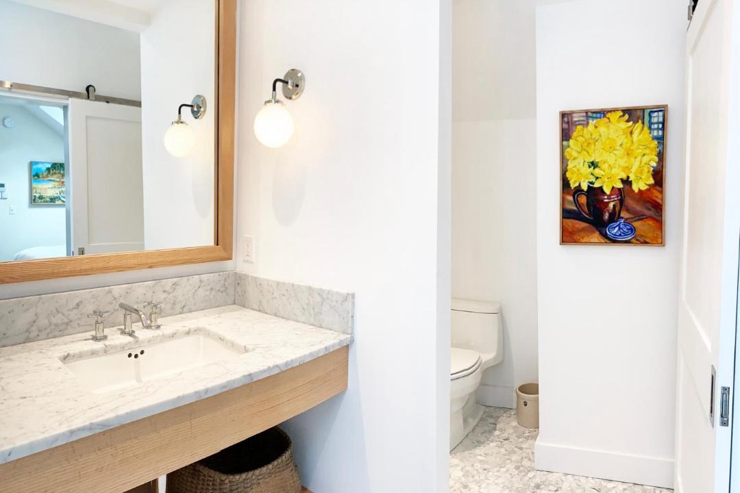 Photo of Others in East End