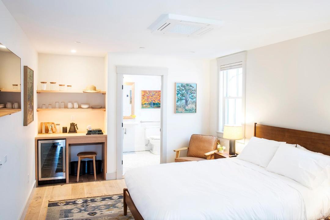 Photo of Others in East End