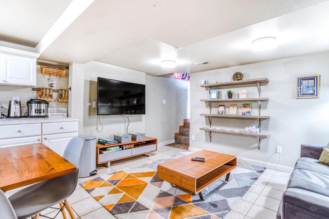 Photo of Others in Eliot