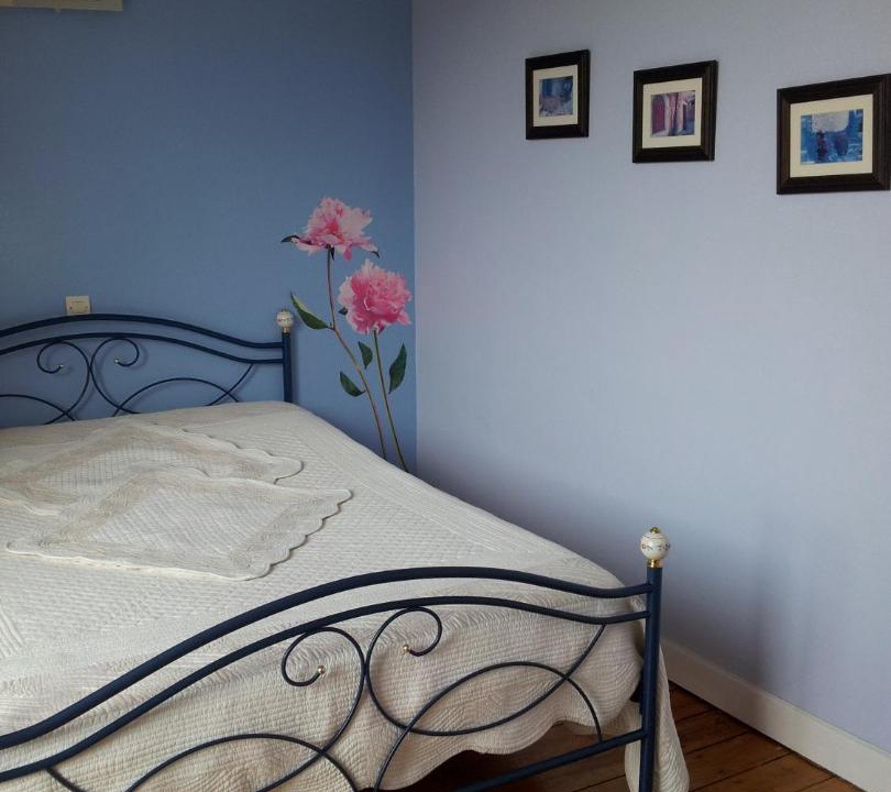 Photo of Bedroom in Mirecourt