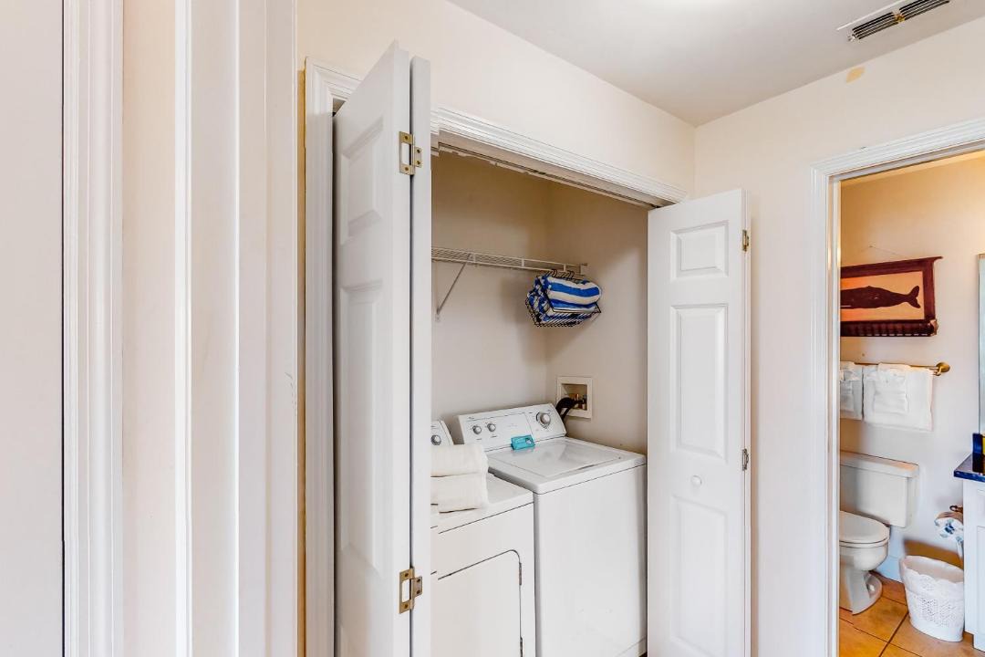 Photo of Bathroom in Eastpoint
