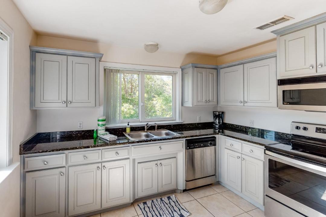Photo of Kitchen in Eastpoint