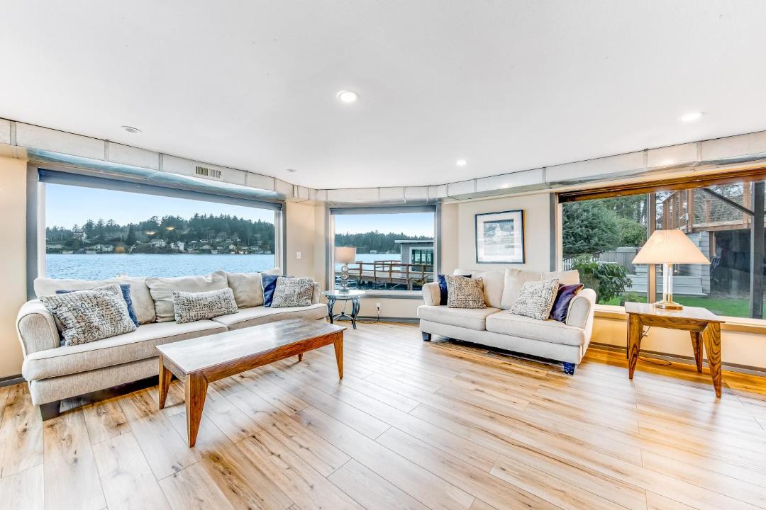 Photo of Livingroom in Otis